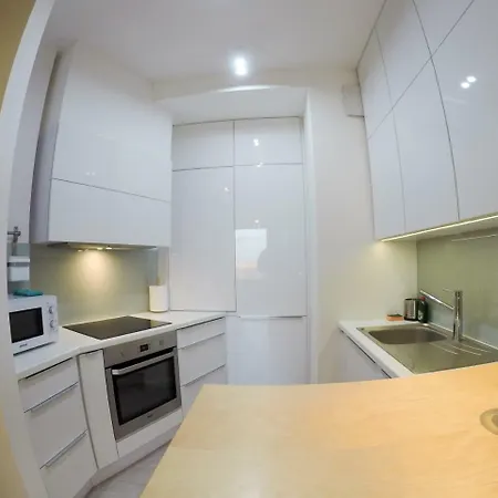 Apartament Triton Grojecka Apartment